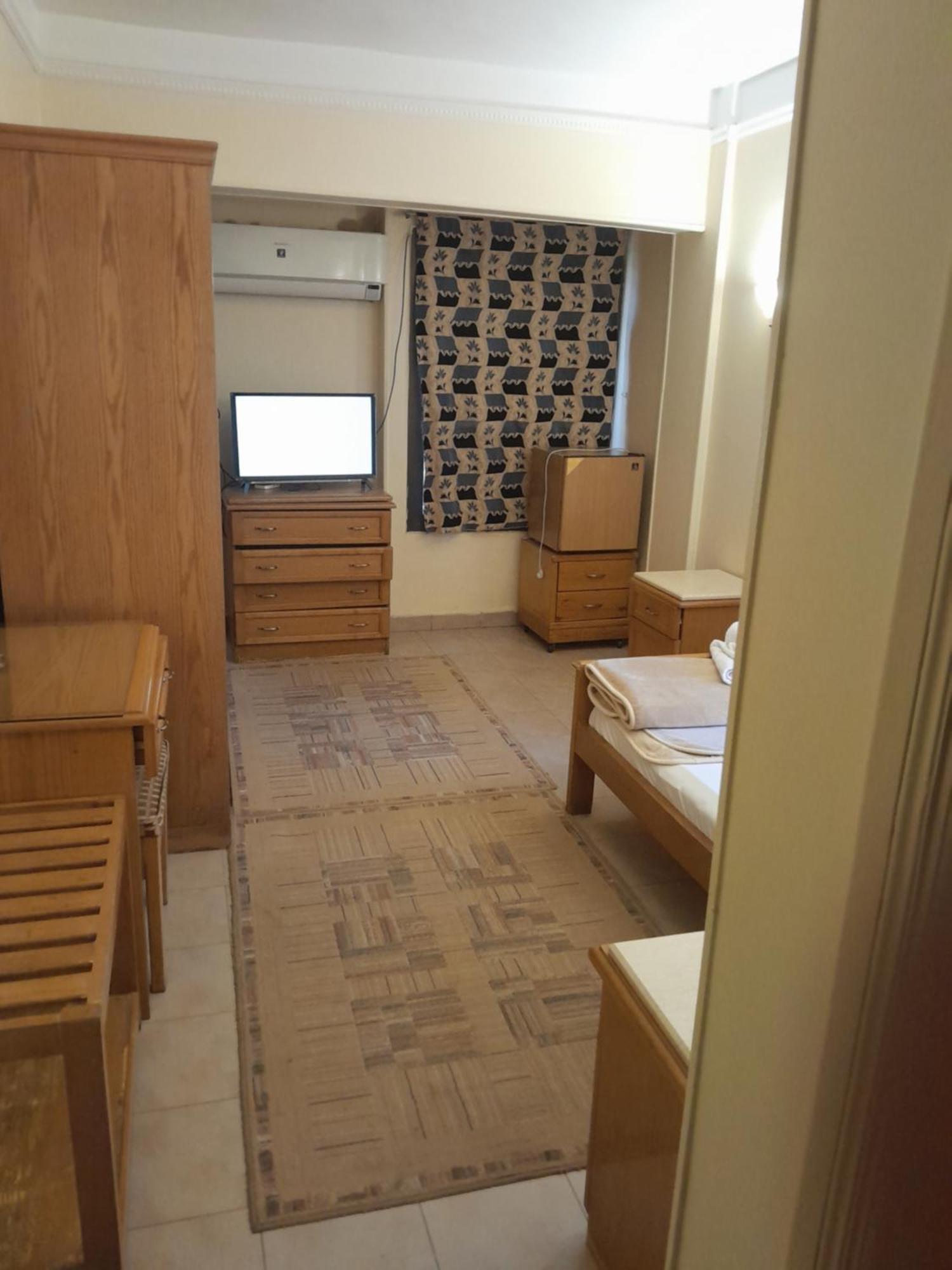 Applicators Hotel Abu Simbel Buitenkant foto